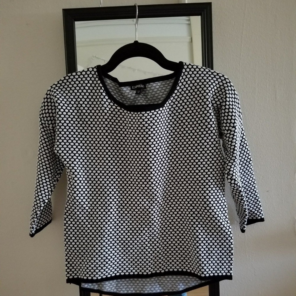 express dot sweater